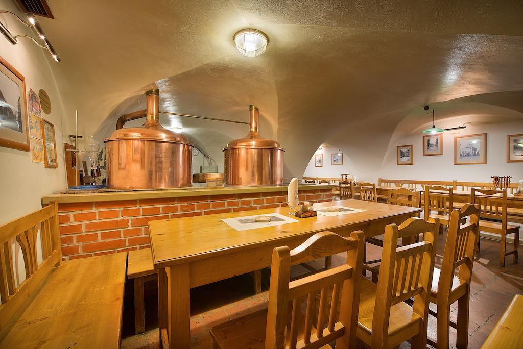 U Medvidku-Brewery Hotel Prague Exterior photo